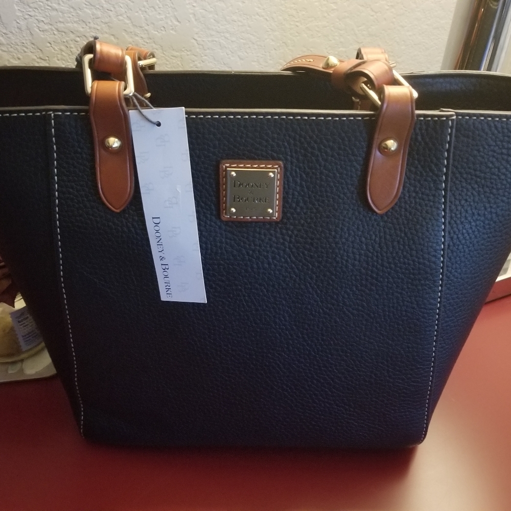 Dooney & Bourke Black Janie Tote Set NWT!! - Picture 3 of 15